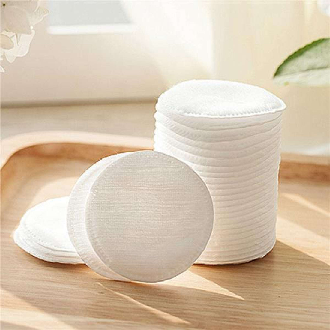 Disposable Cotton Pad For Makeup Removal And Toner (100PCS)